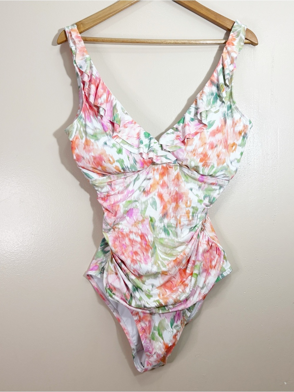 Lauren Ralph Lauren Floral Pastel Ruffle Ruched One Piece Swimsuit Size 16